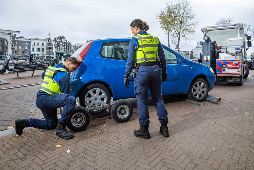 Gemeente_Adam_wegsleep_LR12